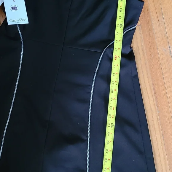 Calvin Klein Zipper Mini Sheath Dress 10 Women Black Silver Lined NEW - Picture 6 of 6